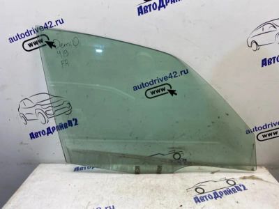 Лот: 21713306. Фото: 1. стекло боковое Mazda Demio DW3W. Двигатель и элементы двигателя