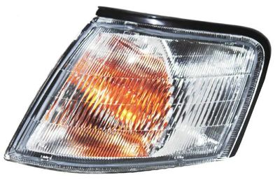 Лот: 7383977. Фото: 1. Габарит Nissan Primera Camino... Оптика и освещение