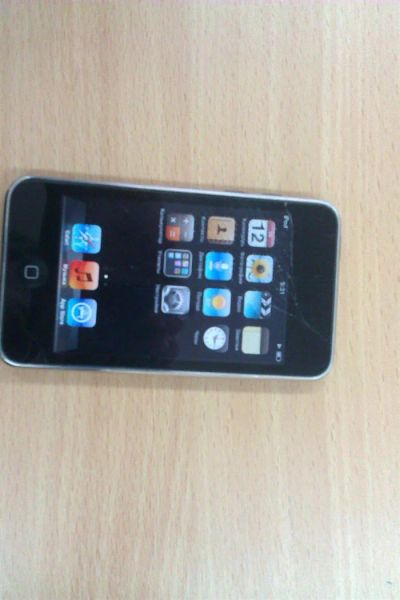 Лот: 3276981. Фото: 1. Ipod touch 2g 8g. Другое (бытовая техника)