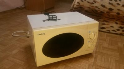 Лот: 8679636. Фото: 1. Микроволновка Elenberg. Работает... Микроволновки, мини-печи