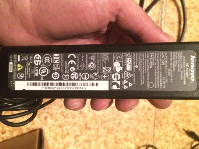 Лот: 7458635. Фото: 1. Зарядка для ноутбука lenovo. Корпуса, блоки питания