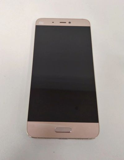 Лот: 13861455. Фото: 1. Xiaomi Mi5 32Gb Gold (Б/У, хорошее... Смартфоны
