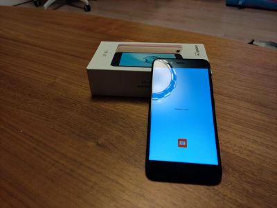 Лот: 19856128. Фото: 1. Смартфон Xiaomi Mi A1. Смартфоны