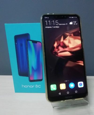 Лот: 14732648. Фото: 1. Смартфон Honor 8C 32 ГБ (BKK-L21... Смартфоны