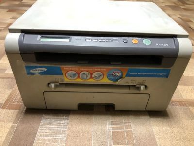 Лот: 16973658. Фото: 1. МФУ лазерный Samsung SCX-4200... Лазерные принтеры