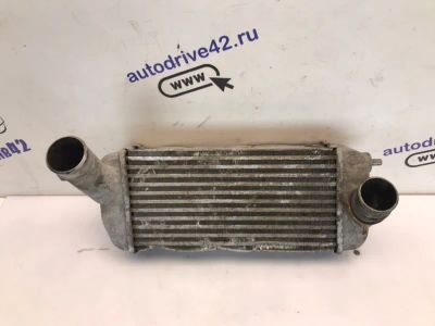 Лот: 21704749. Фото: 1. интеркулер Kia Sportage SL. Другое (автозапчасти)