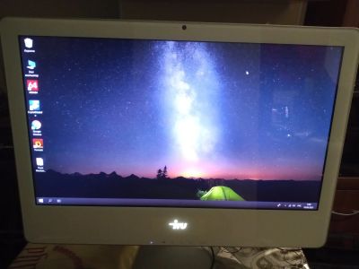 Лот: 17981812. Фото: 1. Игровой FullHD моноблок iRu 22... Моноблоки