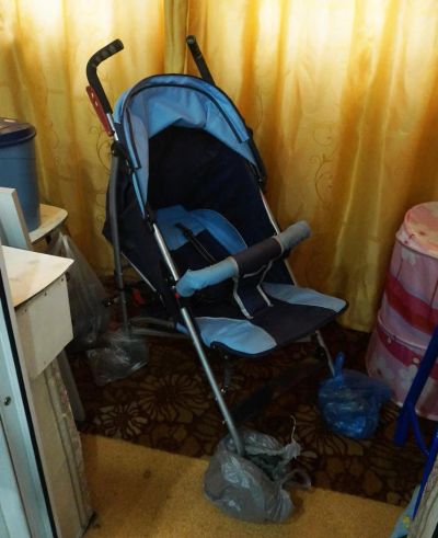 Лот: 7342694. Фото: 1. Коляска-трость Rich Family. Коляски