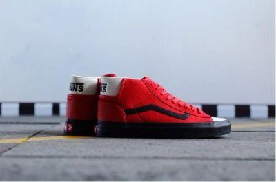 Лот: 9636126. Фото: 1. Кеды VANS Mid Skool 77 Артикул... Кеды, кроссовки, слипоны