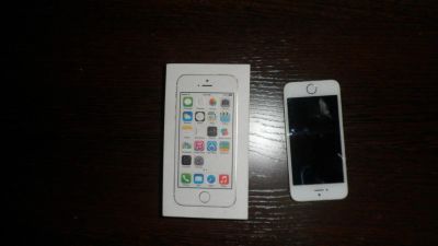 Лот: 6711278. Фото: 1. Iphon 5s gold 16 гб. Другое (смартфоны, связь, навигация)