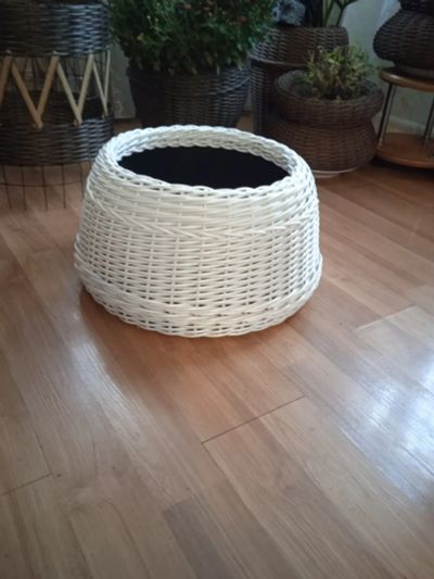 Лот: 25886808. Фото: 1. Юбочка для елки из ротанга. Гирлянды, шарики, новогодние аксессуары