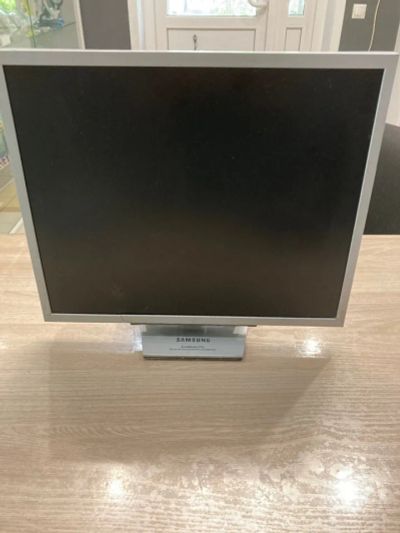 Лот: 19328495. Фото: 1. Монитор Samsung SyncMaster 172x. ЖК-мониторы