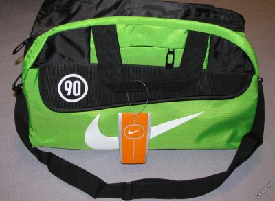 Лот: 7455249. Фото: 1. Сумка спортивная Nike Новая! 42... Сумки