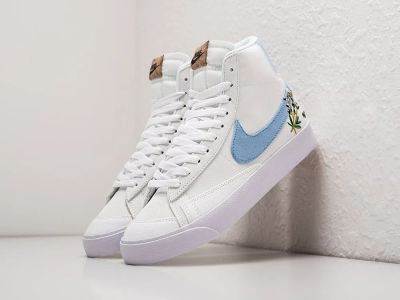 Лот: 24978501. Фото: 1. Кроссовки Nike Blazer Mid 77. Кеды, кроссовки, слипоны