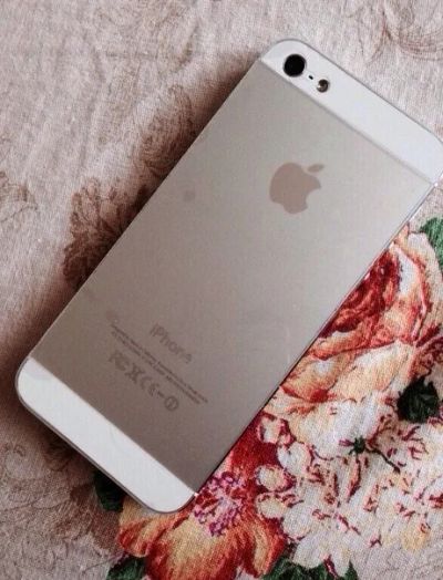 Лот: 3298600. Фото: 1. IPhone 5, white, 16 GB. Смартфоны