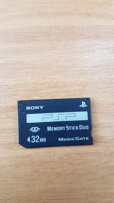 Лот: 14616351. Фото: 1. Флеш-карта Sony Memory Stick Pro... Комплектующие