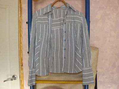 Лот: 7242888. Фото: 1. Блуза-рубашка Zolla XSр-р. Блузы, рубашки, водолазки