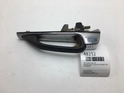 Лот: 20393537. Фото: 1. Ручка двери Mercedes-Benz E-Class... Кузов