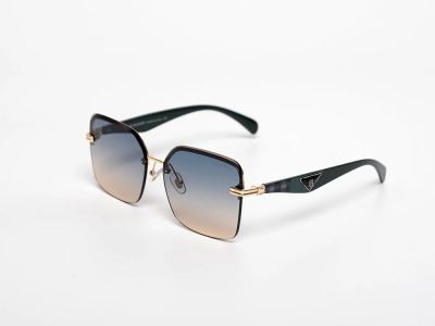 Лот: 21773820. Фото: 1. Очки Burberry. Очки солнцезащитные