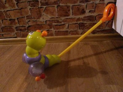 Лот: 6763777. Фото: 1. каталка гусеница. Развивающие