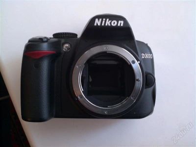 Лот: 1619779. Фото: 1. Nikon D3000 сломанный. Цифровые зеркальные
