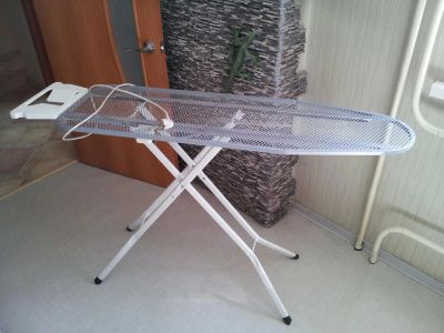 Лот: 5564211. Фото: 1. Гладильная доска. Гладильные доски