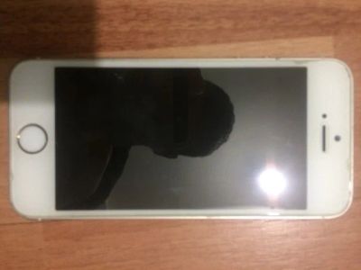 Лот: 6363092. Фото: 1. iPhone 5s 16gb gold (PCT) Lte. Смартфоны