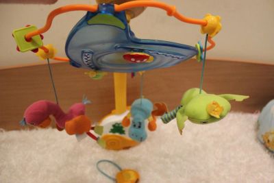 Лот: 6270784. Фото: 1. Карусель на кроватку мобиль с... Музыкальные