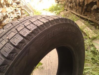 Лот: 2072223. Фото: 1. Bridgestone Blizzak REVO 2 r14... Шины