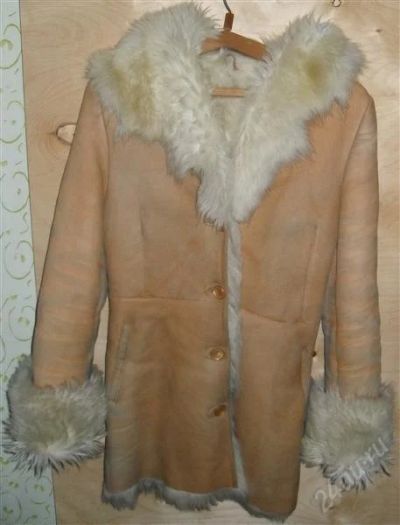 Лот: 1531641. Фото: 1. Дубленка из козы. Верхняя одежда