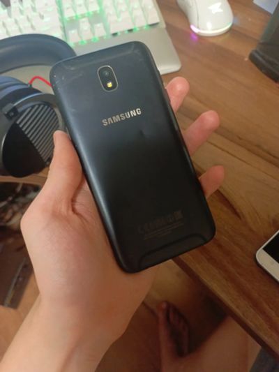 Лот: 25634065. Фото: 1. Смартфон Samsung J5 2017. Смартфоны