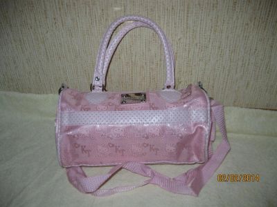 Лот: 3786306. Фото: 1. Сумка Hello Kitty,новая розовая. Сумки