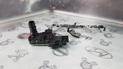 Лот: 24562656. Фото: 1. Блок управления АКПП Mazda Mazda... Электрооборудование