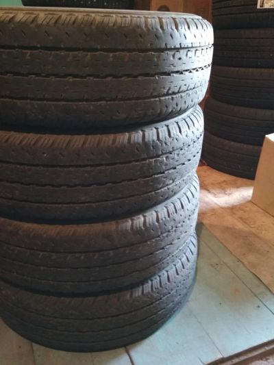 Лот: 11310637. Фото: 1. 215/75R16C 116/114 S Nokian Hakka... Шины