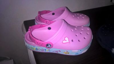 Лот: 8151511. Фото: 1. Crocs сабо оригинал на девочку... Сандалии
