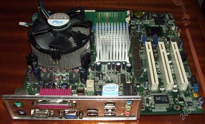 Лот: 790141. Фото: 1. Плата Intel d865gsa+Celeron 3GHz... Материнские платы