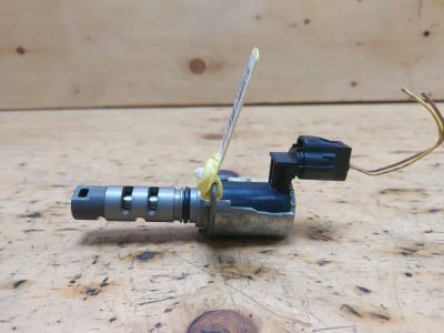 Лот: 19368796. Фото: 1. Клапан vvti Toyota Ractis NCP120... Двигатель и элементы двигателя