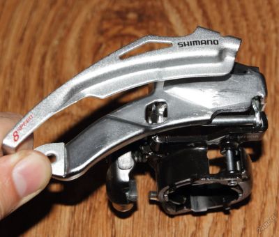 Лот: 5560167. Фото: 1. Передний переключатель Shimano... Запчасти