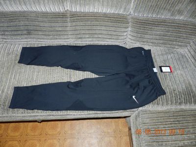 Лот: 3042429. Фото: 1. Новый Штаны Nike (Оригинал) с... Брюки, джинсы, шорты