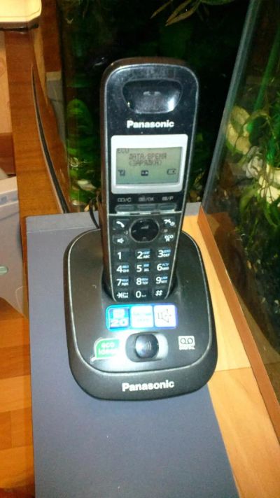 Лот: 3685860. Фото: 1. Радиотелефон Panasonic KX-TG2521RU... DECT и радиотелефоны