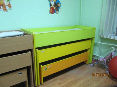 Лот: 5911568. Фото: 1. Продам трехярусную кровать. Мебель для детских садов