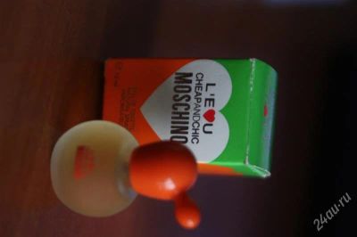 Лот: 857791. Фото: 1. Итальянские духи Moschino L`EAU. Унисекс парфюмерия