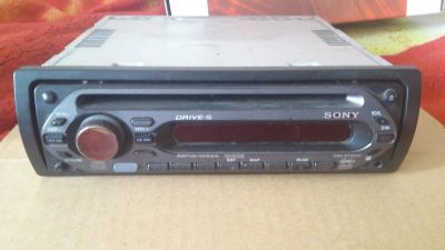Лот: 4247948. Фото: 1. Магнитола Sony Срочно! Не заберёте... Автомагнитолы