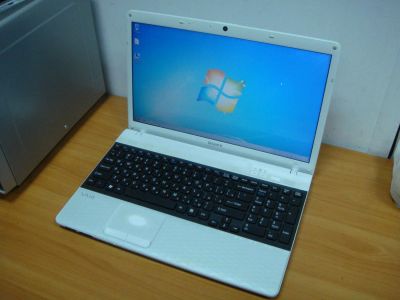 Лот: 7768870. Фото: 1. Ноутбук Sony VAIO VPC-EL3S1R. Ноутбуки