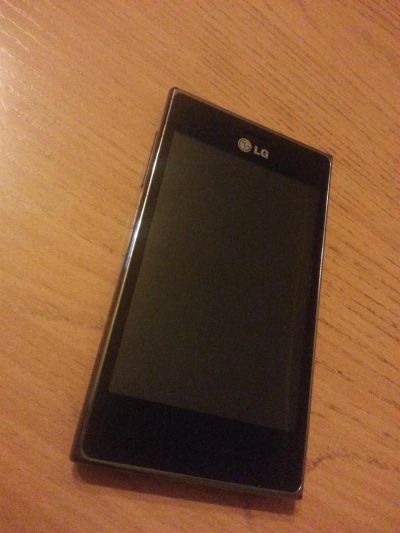 Лот: 3652449. Фото: 1. LG Optimus L5 Dual. Смартфоны