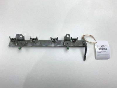 Лот: 25358238. Фото: 1. Рейка топливная Suzuki Swift 2002... Топливная система