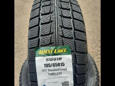 Лот: 23563833. Фото: 1. Зимняя резина 195/65 R-15 "Westlake... Шины
