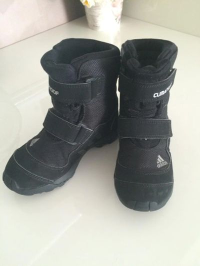 Лот: 6252872. Фото: 1. Ботинки зимние Adidas. Ботинки