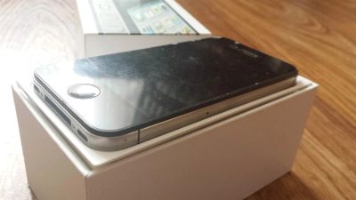 Лот: 3688028. Фото: 1. iphone 4s 64 gb с рубля. Смартфоны