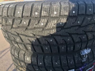 Лот: 19536588. Фото: 1. Зимняя резина 235/55 R-18 "Dynamo... Шины